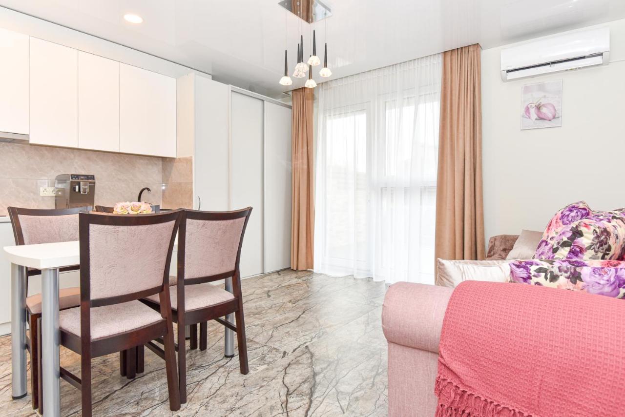 Sermiescio Apartamentai 帕兰加 外观 照片